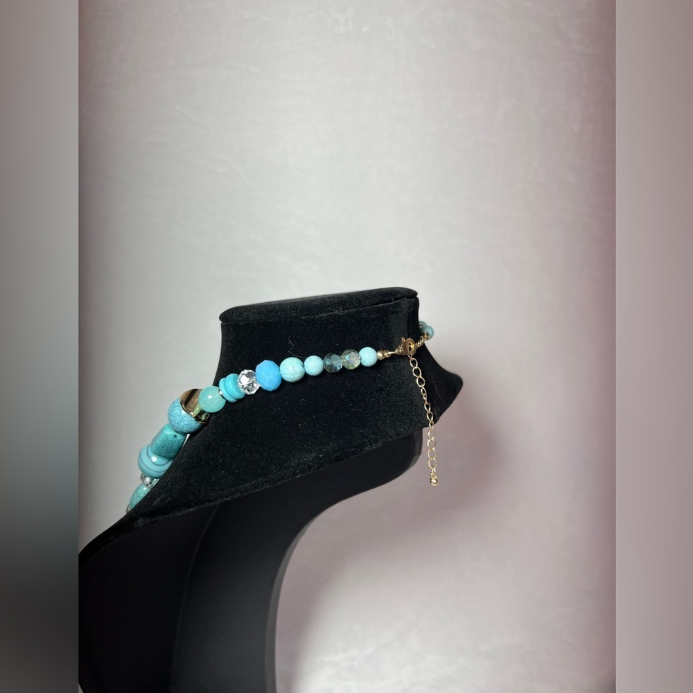 Turquoise and Blue Beaded Necklace - Picture 3 of 9